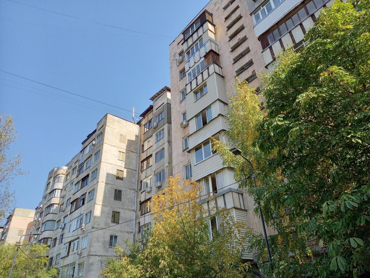 "Картина Горных Вершин" Квартира- "Mountain View" Apartment Almatý Exterior foto