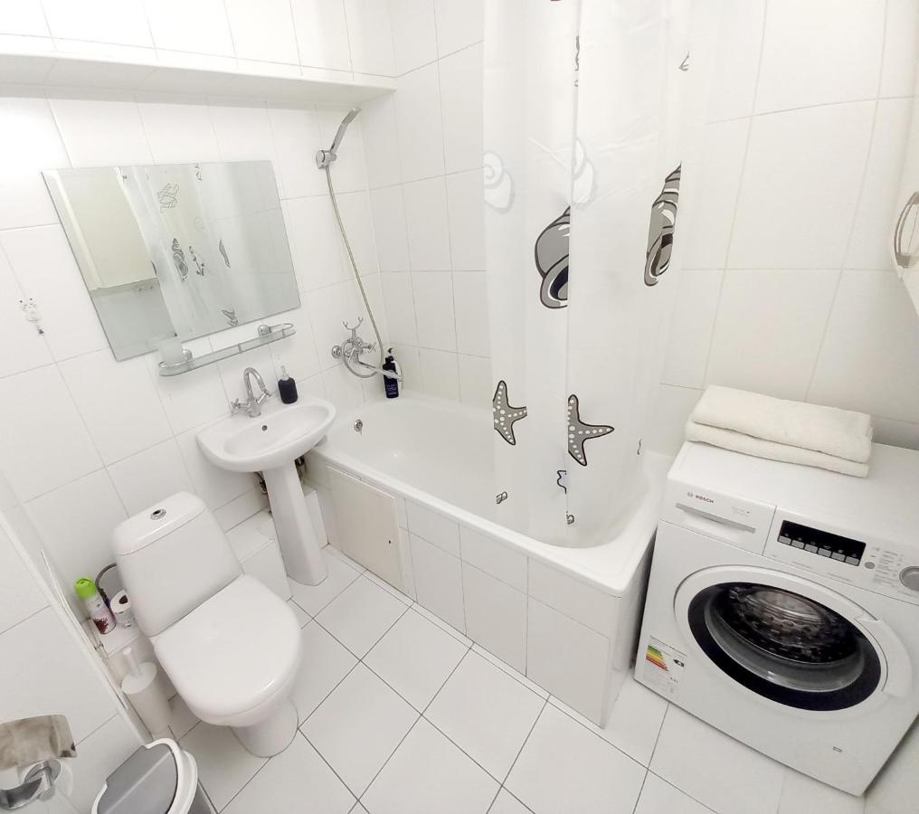 "Картина Горных Вершин" Квартира- "Mountain View" Apartment Almatý Exterior foto